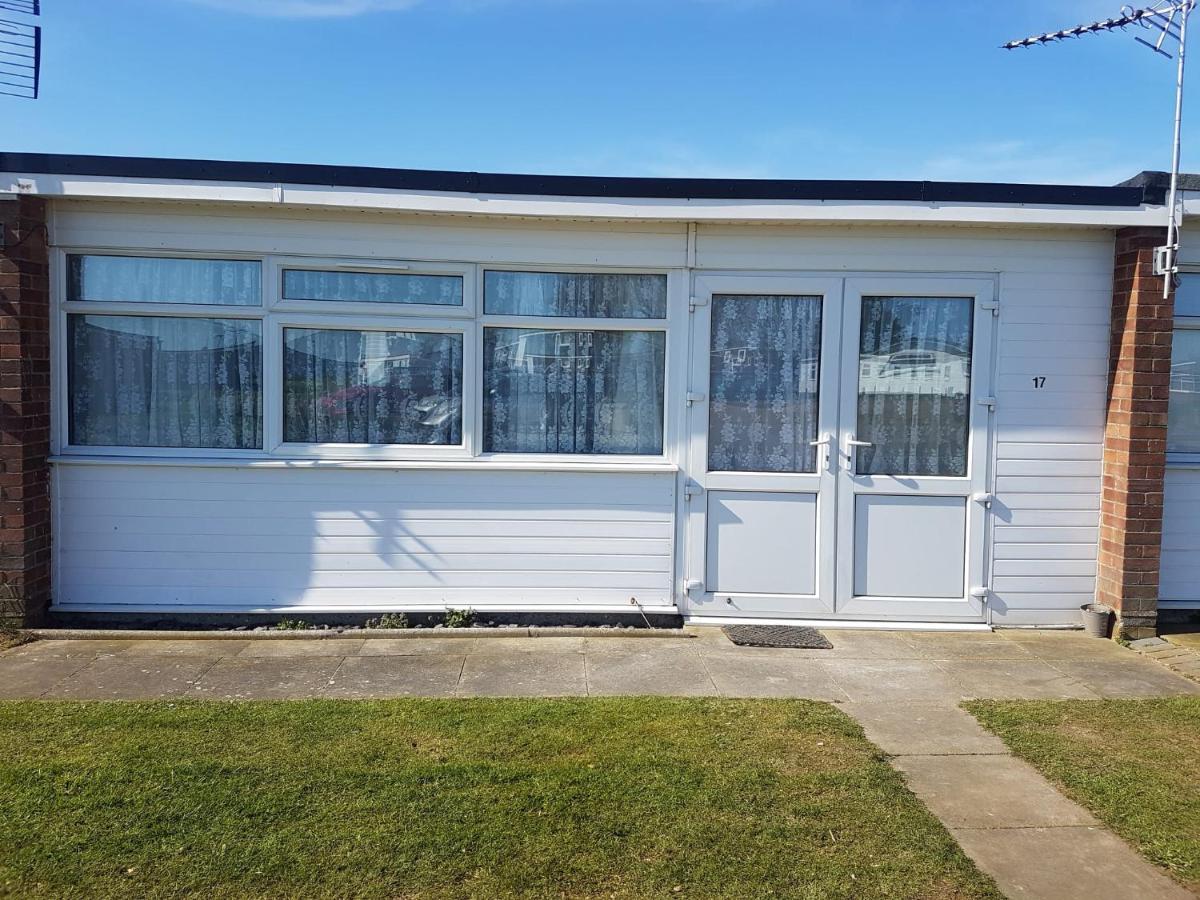 17 Breakaway Chalet Great Yarmouth Exterior photo